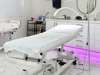 Transfer Business premise in Avenida palma de mallorca, 35, torremolinos, spain. Traspaso de clínica estética totalmente equipada en torremolinos