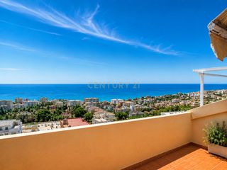 Apartamento en Avenida inmaculada concepción, benalmádena, spain 2. Ático dúplex con vistas  al mar en centro de arroyo de la miel,