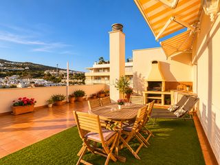 Apartament a Calle bahía, 13, benalmádena, spain 5. Ático moderno en benalmádena con vistas panorámicas