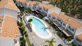 Piccolo appartamento  Cam. del río, 14, 29593 bermejo, málaga, spain 4. Moderno apartamento en álora, málaga con piscina