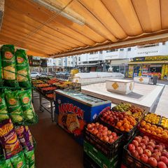 Traspàs Local Comercial a Calle zodiaco, 9, benalmádena, spain 9. Traspaso tienda y frutería en pleno centro de arroyo de la miel