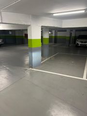 Miete Autoparkplatz in Av. isabel manoja, torremolinos, spain 26. Amplio garaje en av isabel manoja  torremolinos málaga  solo 85