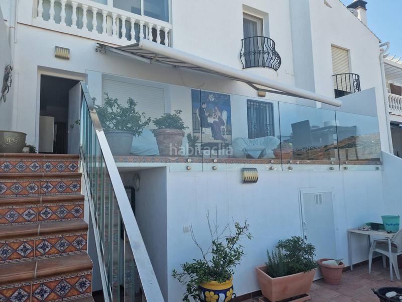 Foto f080c4d8-0785-48f5-801d-4e65be3fb549. Casa adosada en nuevo miramar 21 Cotobro casa adosada en venta en Almuñécar