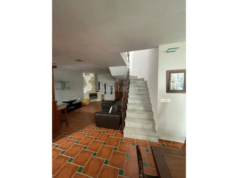 Foto 4ffd380a-9d55-4b71-8b50-96f67f61e2bf. Miete chalet in calle sauces 12 in La Herradura Almuñécar