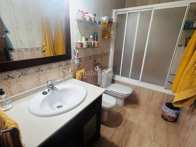 Foto a6a168d8-7310-40f3-93a2-d734d5065436. Casa adosada en taramay 1 taramay gran casa adosada en venta en Almuñécar