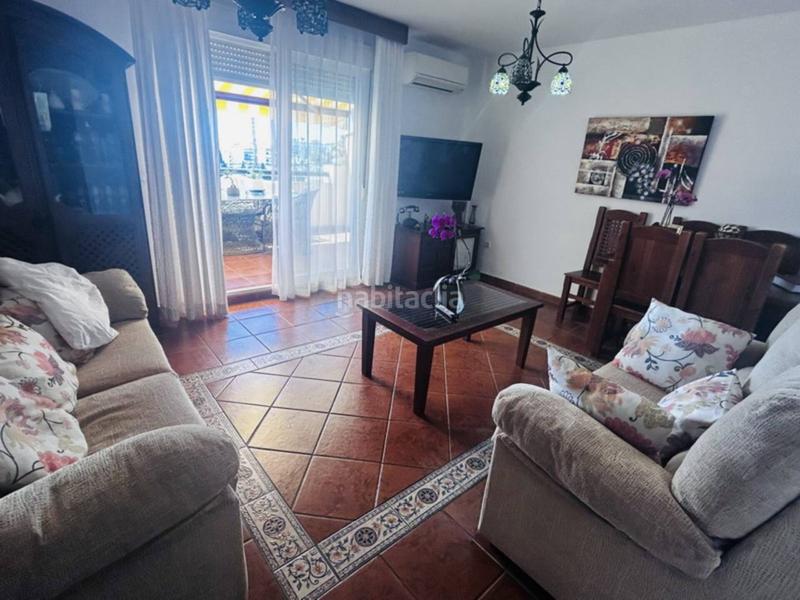 Foto e7b40f61-fa93-4b84-9cd6-3d6eba6e734c. Casa adosada en taramay 1 taramay gran casa adosada en venta en Almuñécar