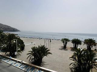 Location Appartement  Velilla 42. Playa velilla  apartamento en alquiler