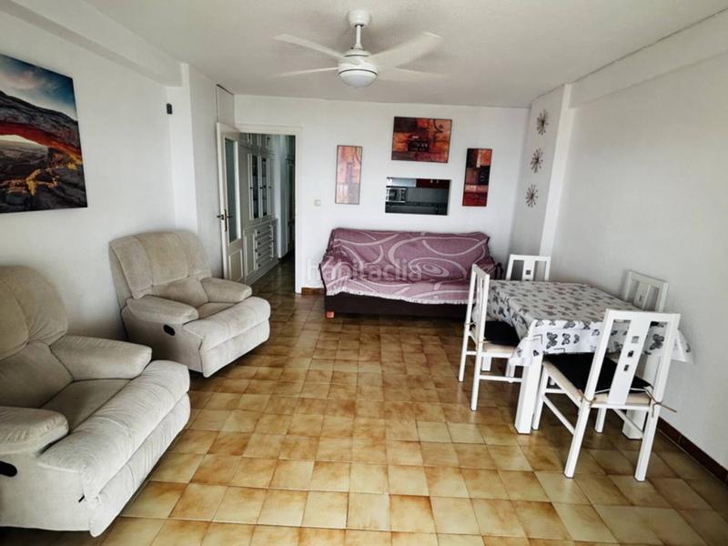 Foto 45cb2994-e94a-4bd5-9e15-388d273780db. Alquiler apartamento en velilla 42 playa velilla apartamento en alquiler en Almuñécar