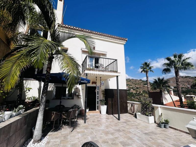 Foto fb9b15d4-b869-4213-ba82-ceffa4556113. Casa adossada a citalsol 1 a Velilla - Velilla Taramay Almuñécar