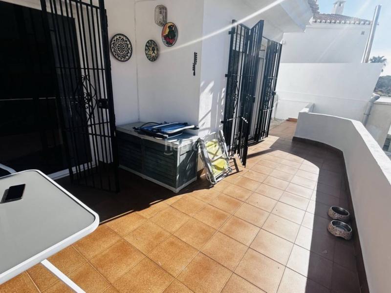 Foto 5e580ac0-6f21-46d9-8315-d25c3f6045e5. Rent flat in tesorillo 1 in Velilla - Velilla Taramay Almuñécar