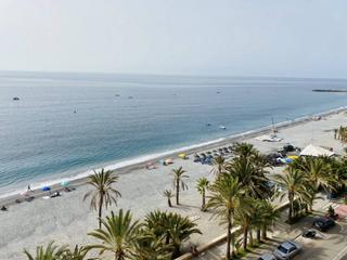 Lloguer Apartament a Paseo de velilla 15. Playa de velilla  apartamento en alquiler