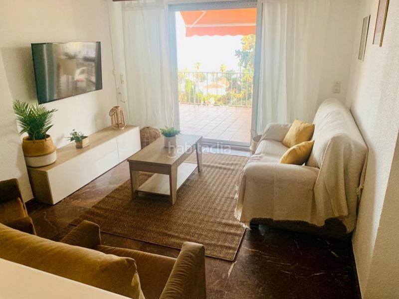 Foto 8a896a36-ed49-4090-80be-c85f208dc8cd. Alquiler chalet en urbanizacion el chileno 1 velilla el chileno bonito chalet en alquiler en Almuñécar