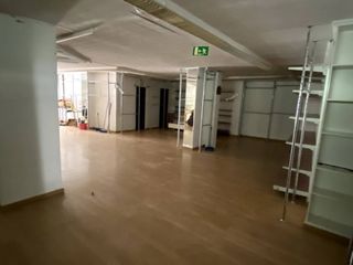 Alquiler Local Comercial en Calle camino real 18. Almuñecar centro  gran local en alquiler