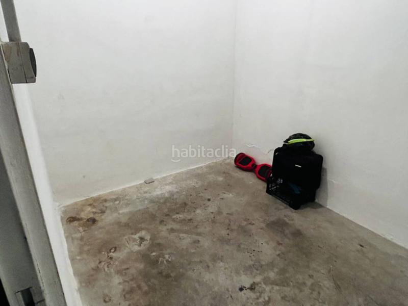 Foto db34ffb2-5f93-4ba1-a4e9-1b18c0f5a8b6. Autoparkplatz in carretera jete otivar km1 1 in Almuñecar centro Almuñécar