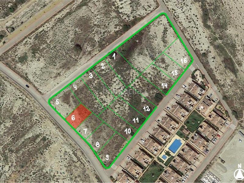 Foto a293f2b1-9a02-4b7d-92c9-1466bc6fe464. Terreno residenziale in n/a in Gallardos (Los)