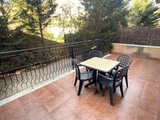Apartament a N/a. Apartamentos turísticos de 2 dormitorios en planta baja con terr