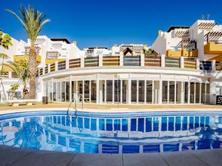 Apartament a N/a. Apartamento orientado al sur con terraza de 23m2 y plaza de apar