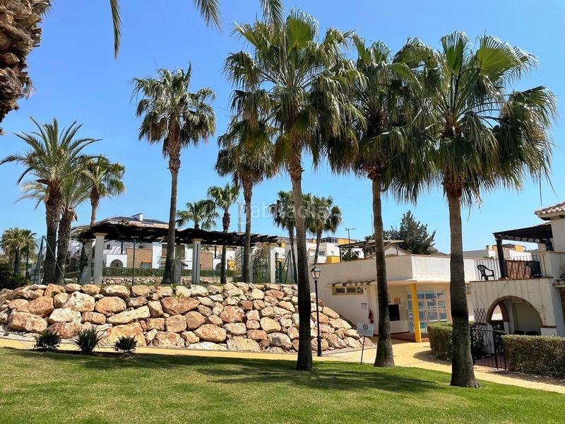 Foto 4ced81bf-5616-4447-9ded-574b47049cc1. Casa dúplex de 3 dormitorios con jardín y terraza playa en Vera