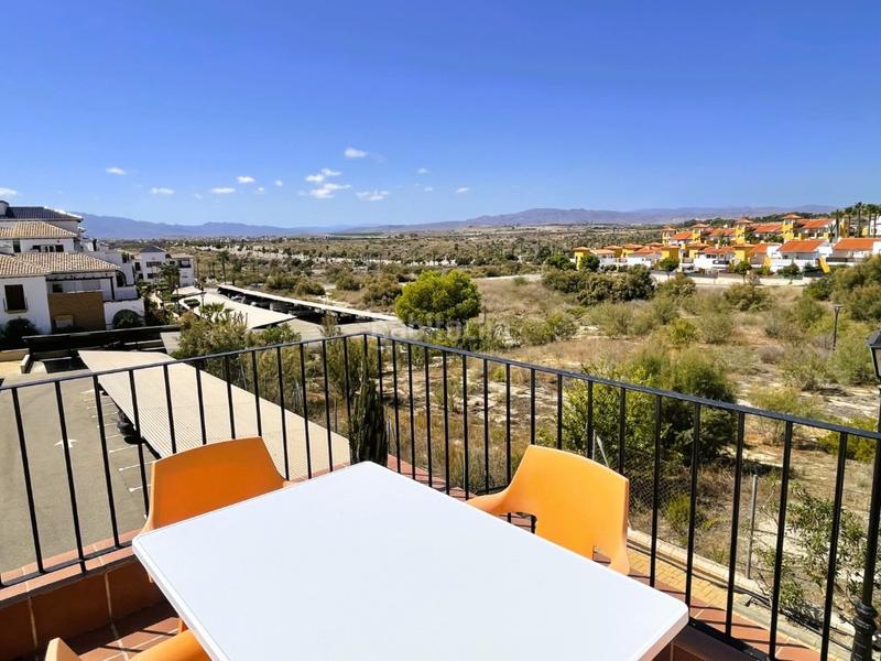 Foto 6f68ee1b-7922-4fdf-a141-166482061162. Casa dúplex de 3 dormitorios con jardín y terraza playa en Vera