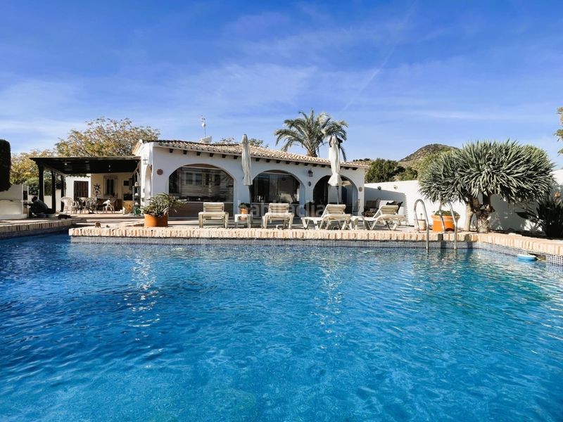 Foto 7aecfbb9-b76c-4dad-9d74-eef07d2c7b87. Casa amb calefacció aparcament piscina a Burjulu - La Mulería Cuevas del Almanzora