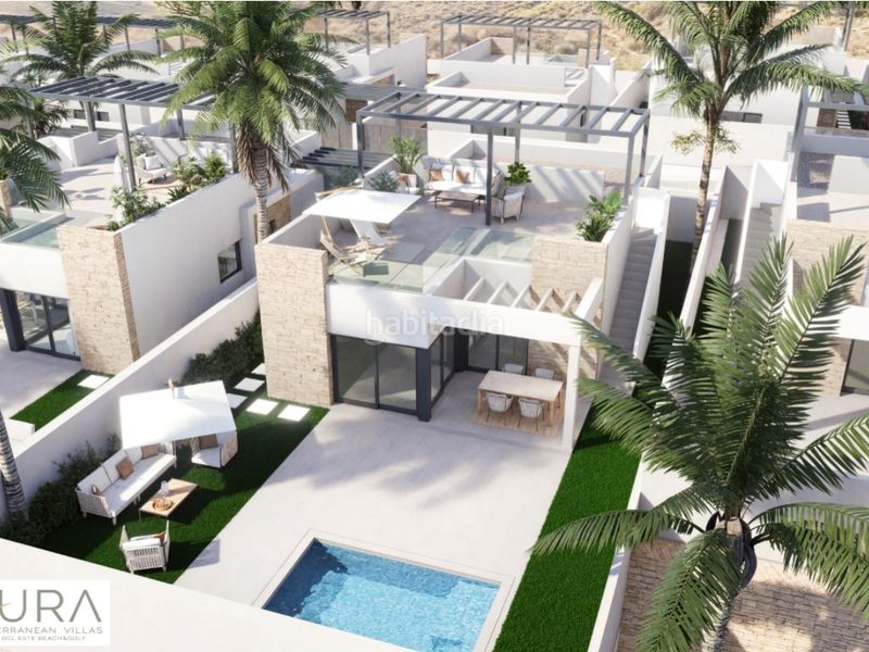 Foto 570a4fa4-9f4e-4e78-9737-0a1dbc4c2eb1. Casa amb piscina a Golf Valle Este Vera