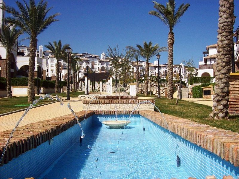 Foto cc5ef8a8-f386-40f2-b388-f108c9afbaf4. Duplex with parking pool in Las Salinas Vera