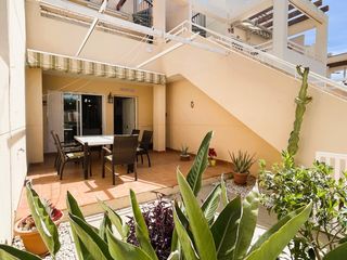 Apartamento en Palomares. Vida con doble terraza excepcional apartamento en planta baja en