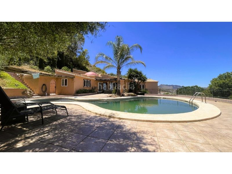 Foto 134b2f6a-98f0-4f0c-84e7-72eb947b19bc. Casa amb piscina a Turre