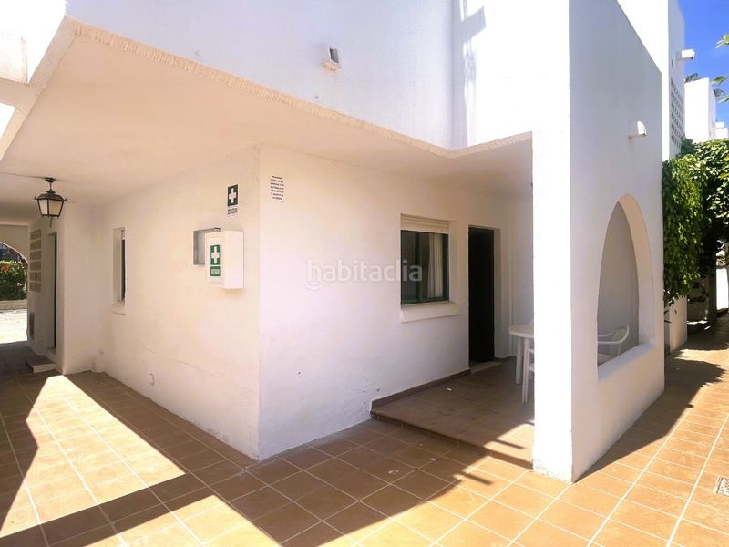 Foto 4ea73e79-1c0c-425a-bbb9-825f6b878da5. Apartament amb piscina a Las Marinas - Pueblo Laguna Vera