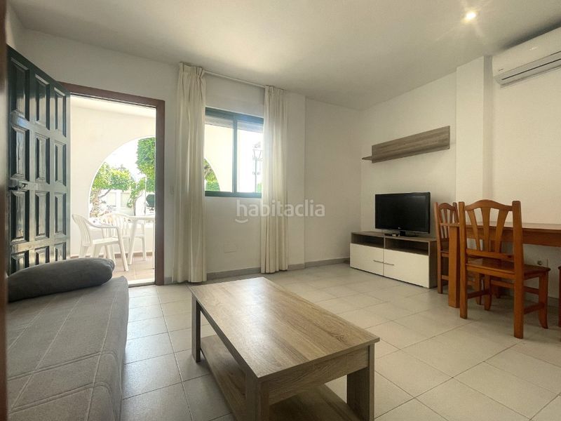 Foto 845abe0b-1c85-42cd-84d4-fc6945a8be83. Apartament amb piscina a Las Marinas - Pueblo Laguna Vera