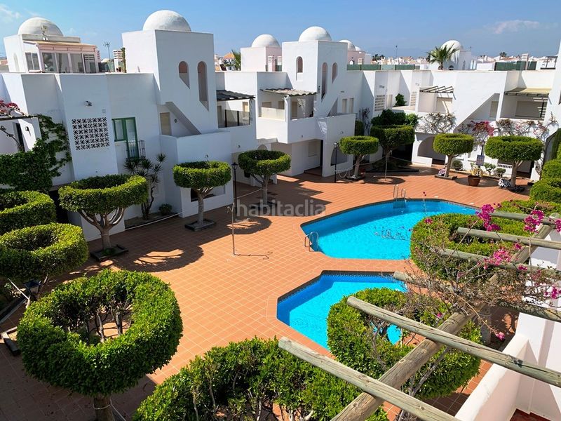 Foto cfc76e4b-fdf8-403c-8133-f4ea1a810130. Apartament amb piscina a Las Marinas - Pueblo Laguna Vera