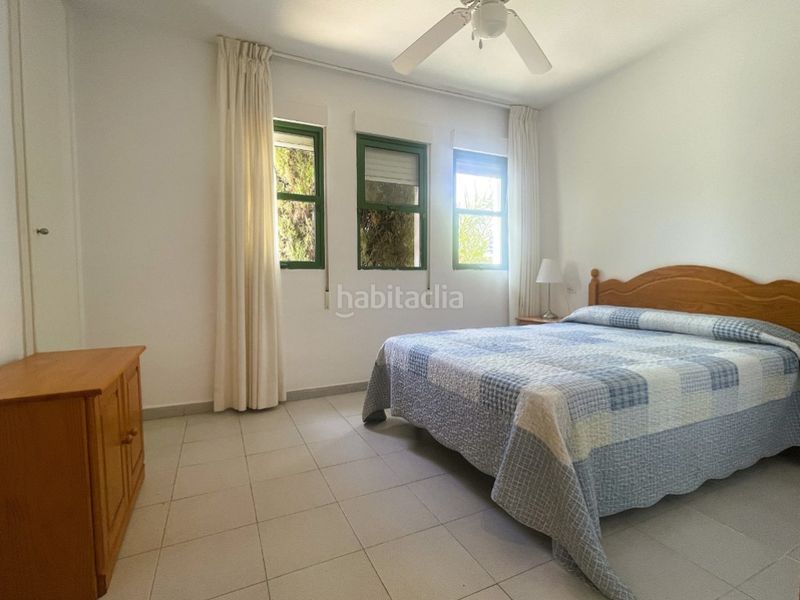 Foto e2fb399a-2e08-48f8-bf5c-80bf28b67d4f. Apartament amb piscina a Las Marinas - Pueblo Laguna Vera