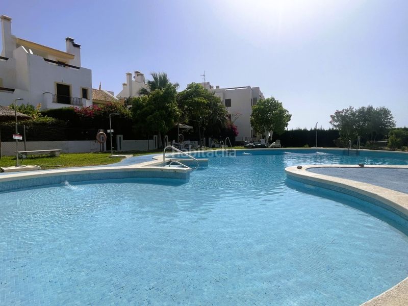 Foto 070568c3-98e6-411f-acc3-357adeedbbf4. Apartament amb aparcament piscina a Las Salinas Vera