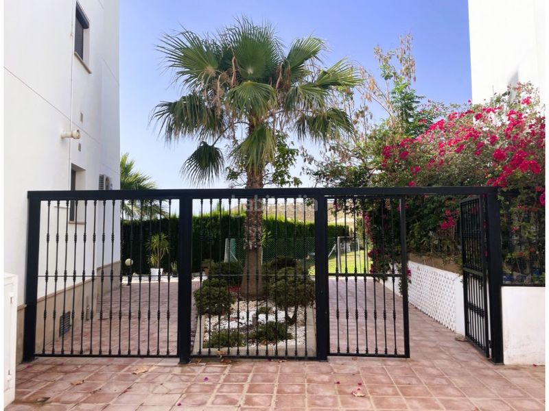 Foto 09295ad6-8c02-45e9-ba41-b40c31f86457. Apartament amb aparcament piscina a Las Salinas Vera