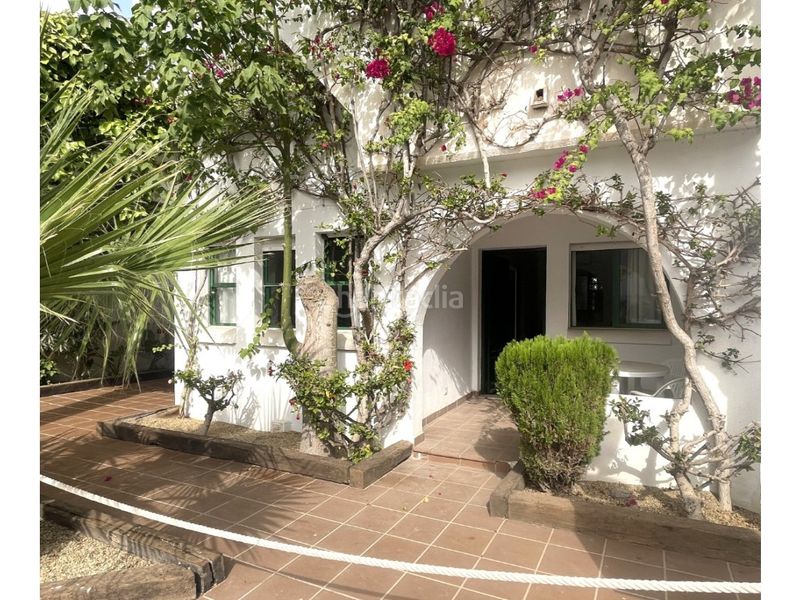 Foto 3e07bdff-7d4a-4295-aa97-36a0bd5b940c. Apartament amb piscina a Las Marinas - Pueblo Laguna Vera