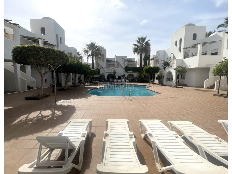 Foto 67814fa2-4588-4bf9-bc6e-b83df23e4bbb. Apartament amb piscina a Las Marinas - Pueblo Laguna Vera