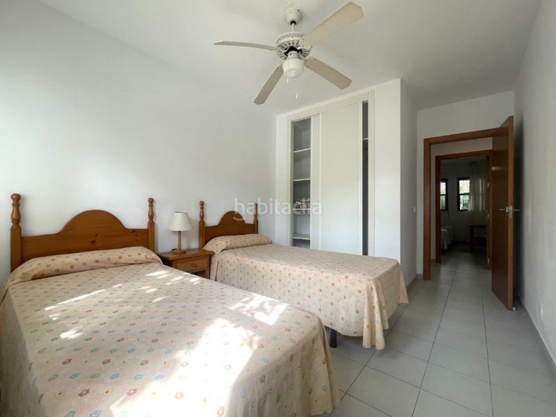 Foto c743b2b3-c6e4-4773-b569-477452f637fa. Apartament amb piscina a Las Marinas - Pueblo Laguna Vera
