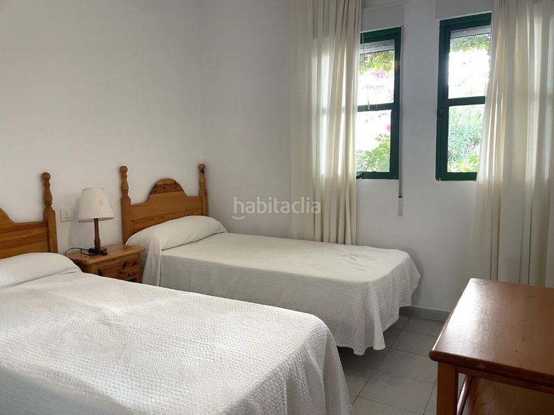 Foto ddc0c1a1-11e6-4ca0-8fe5-cafb1c5772d3. Apartament amb piscina a Las Marinas - Pueblo Laguna Vera