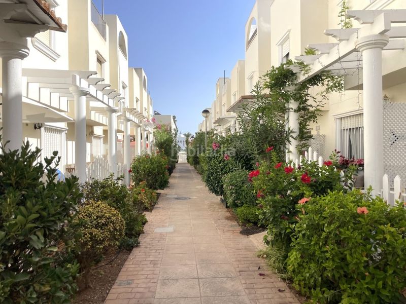 Foto a989a687-2d76-40dd-a167-7d895f6f8819. Duplex con piscina in Las Marinas - Pueblo Laguna Vera