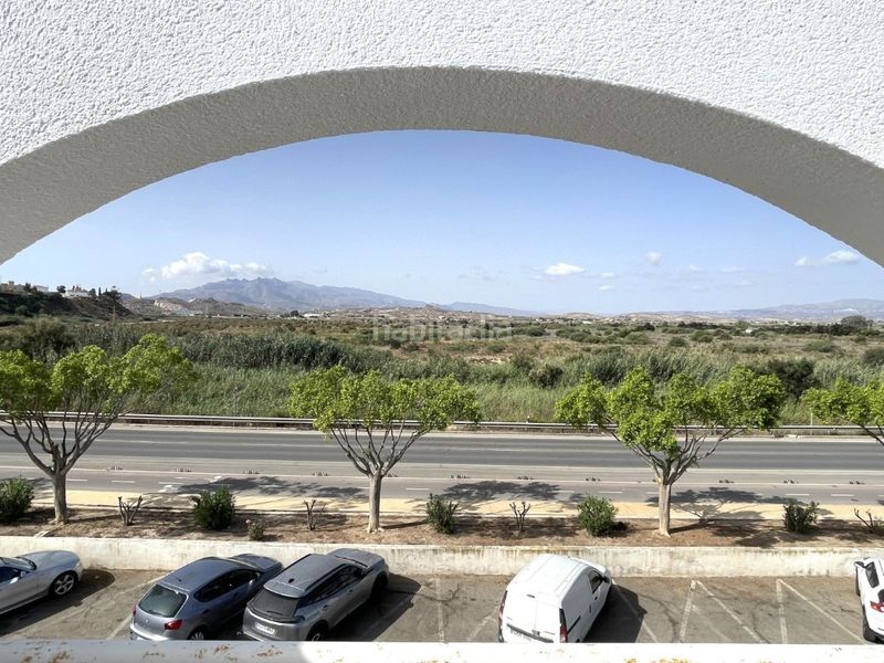 Foto d0d95d87-4a91-4194-9448-6c7b66cf31d1. Duplex con piscina in Las Marinas - Pueblo Laguna Vera
