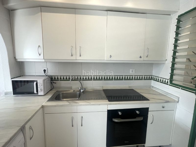 Foto 8cf75ac3-2fec-46ba-9074-798c30af5a27. Apartament amb piscina a Las Marinas - Pueblo Laguna Vera