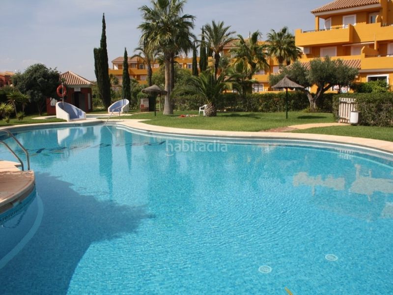Foto 5e9abdcc-62a2-4d61-953b-c82feaa40bc0. Apartament amb aparcament piscina a Vera playa naturista Vera