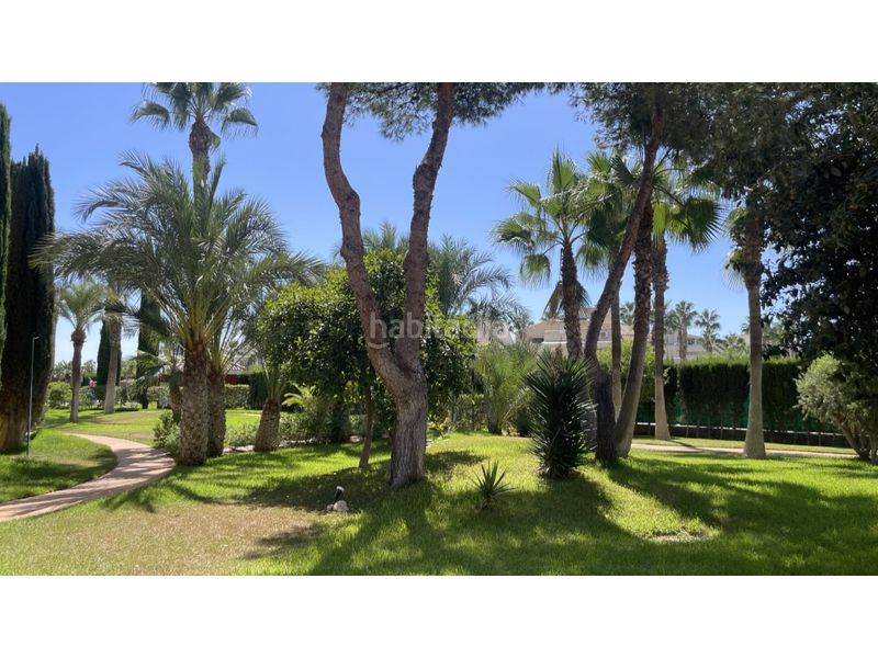 Foto 8a89c139-e5f1-41e2-a90e-54d6f680c943. Apartament amb aparcament piscina a Vera playa naturista Vera
