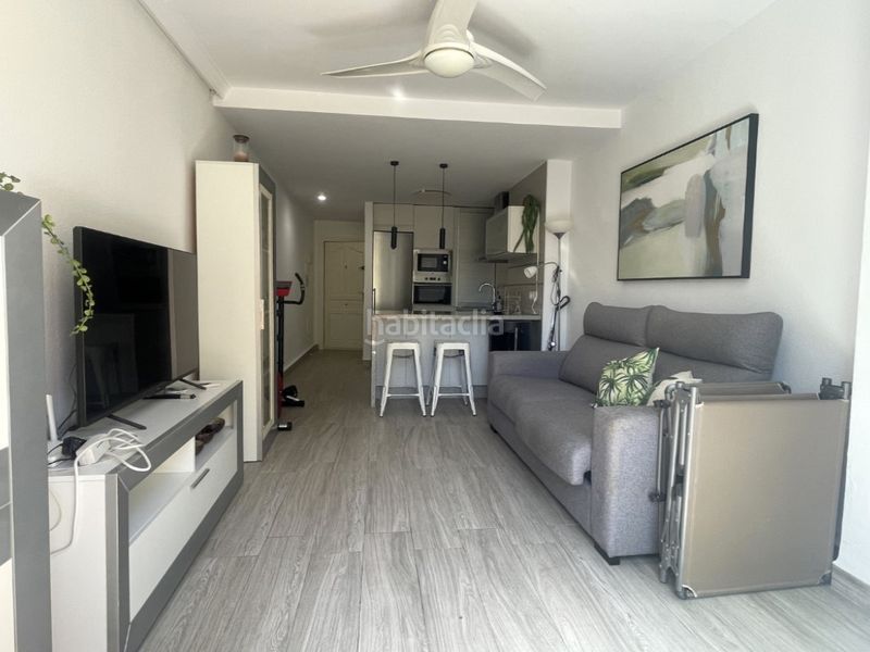 Foto f5a672ae-8533-4902-a874-5b2ff7974465. Apartament amb aparcament piscina a Vera playa naturista Vera