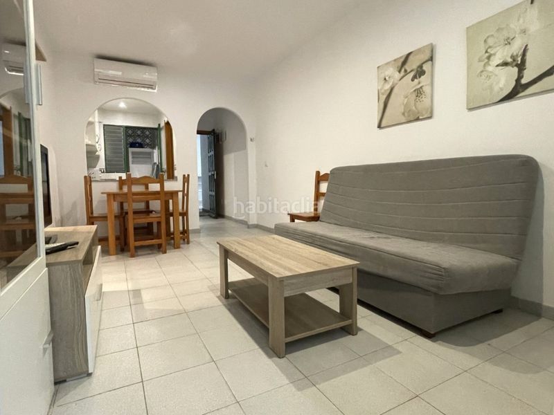 Foto 66f53514-3abd-4c2c-94fb-c45e2e7df9a4. Apartament amb piscina a Las Marinas - Pueblo Laguna Vera