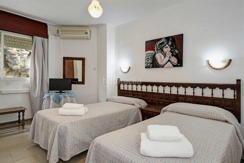 Foto 163d0e3f-da2f-4c4d-a8cc-6cb734ab8660. Local comercial en carretera de almería 17 negocio en venta en calahonda , granada en Motril