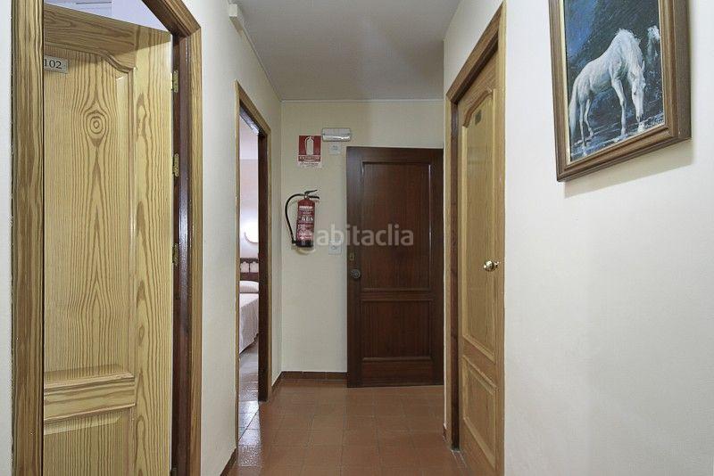 Foto 99506fb6-29ad-4515-ab48-b2adfb4e7b44. Local comercial en carretera de almería 17 negocio en venta en calahonda , granada en Motril