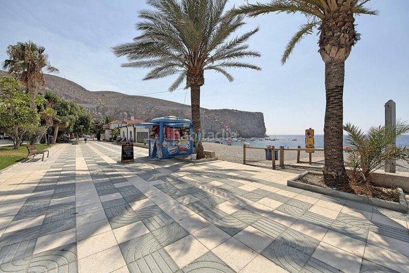 Foto afd45ba0-9470-4e8c-a765-95a29eabd73c. Local comercial en carretera de almería 17 negocio en venta en calahonda , granada en Motril