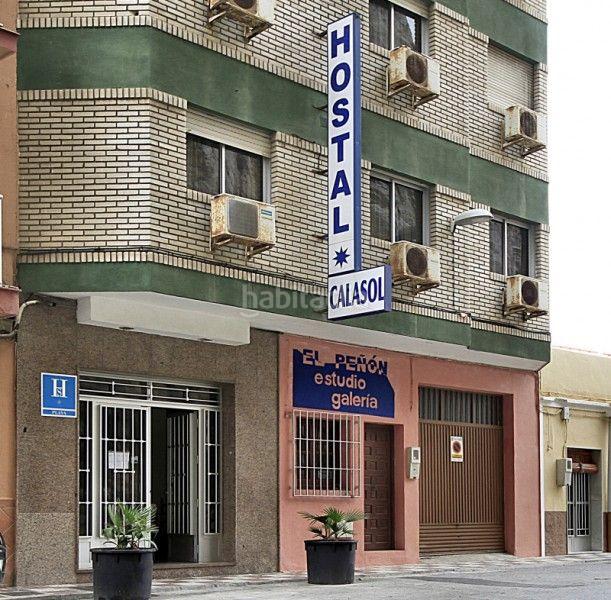 Foto c8a1b1a5-aaeb-4aa0-8e14-dbb175cab0e4. Local comercial en carretera de almería 17 negocio en venta en calahonda , granada en Motril