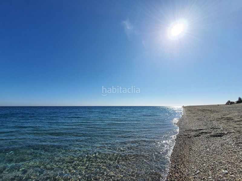 Foto d85346aa-313a-48a5-a20e-b1258e5d6a21. Casa a calle pensamiento a Calahonda - Carchuna Motril